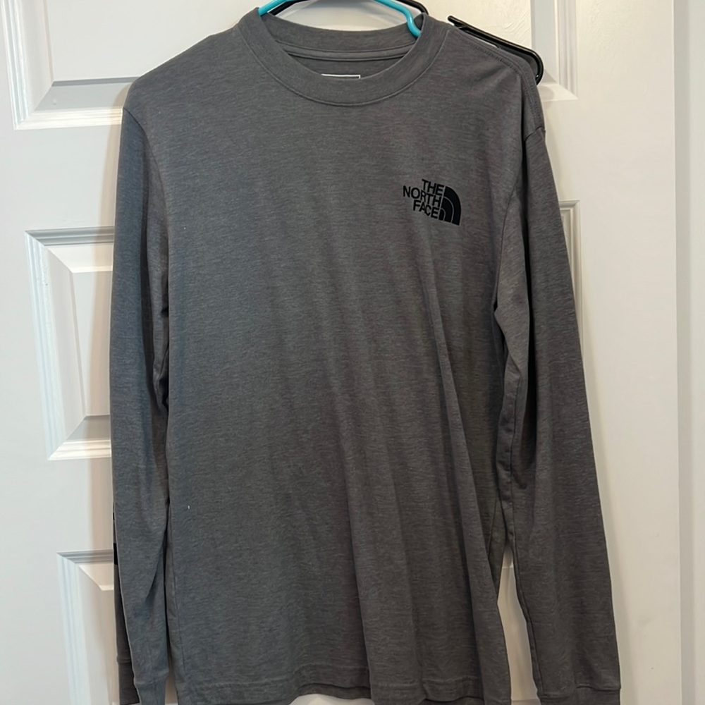 North face long sleeve shirt